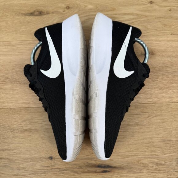 Nike Womens Tanjun Running Shoe Size 11 White Black Active Athletic 812655 - Picture 5 of 12